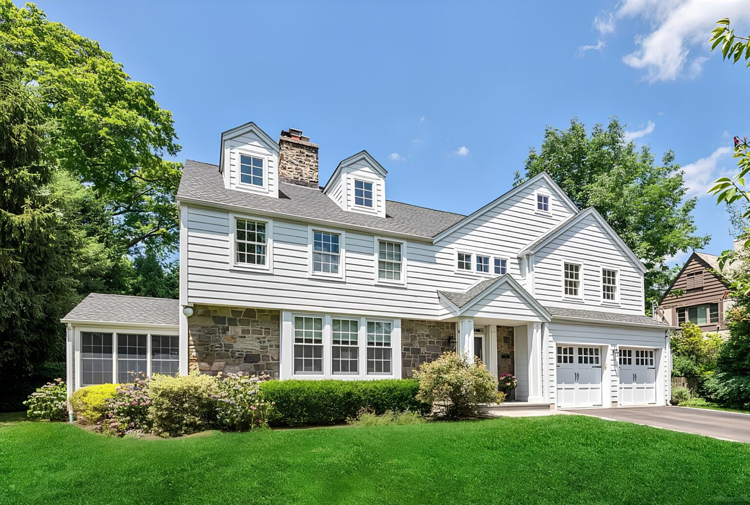 37 Sutton Dr, Ho-Ho-Kus NJ