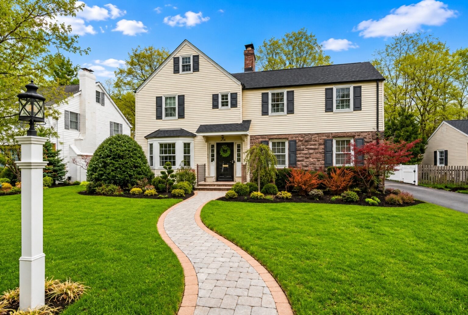 31 Reynen Ct, Ridgewood NJ