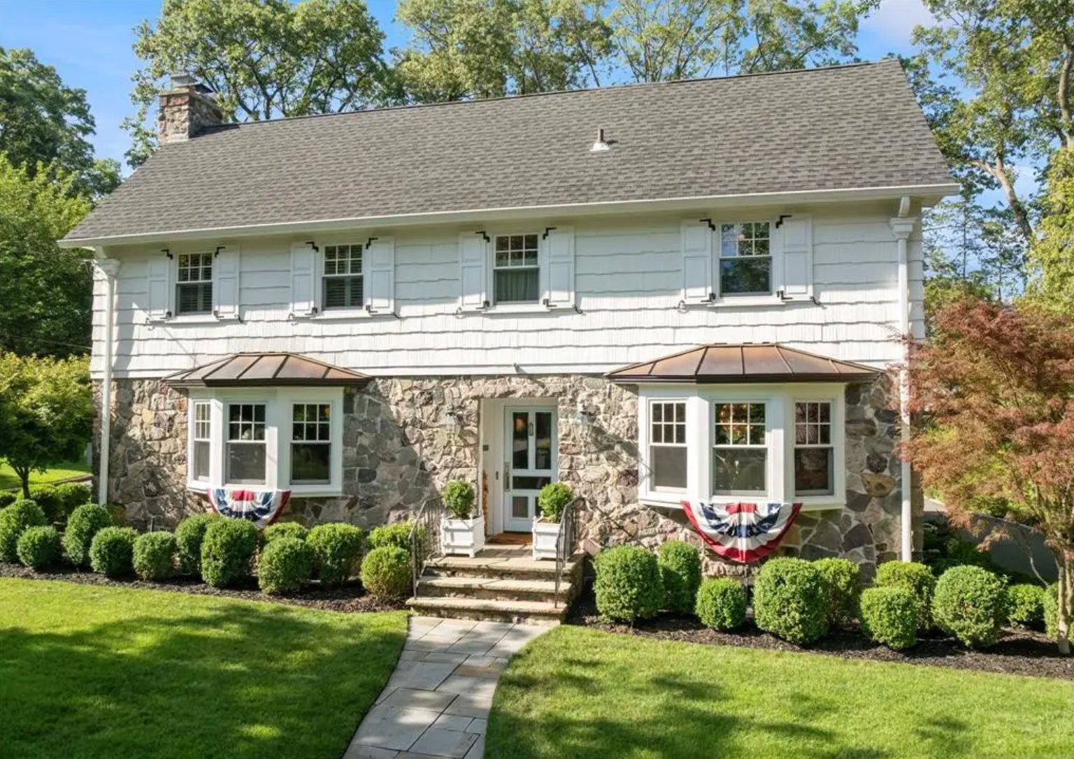 221 Avondale Rd, Ridgewood NJ